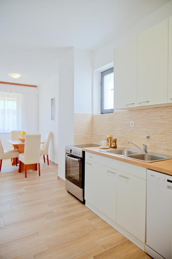 Apartman Karolina - Oasis Pula